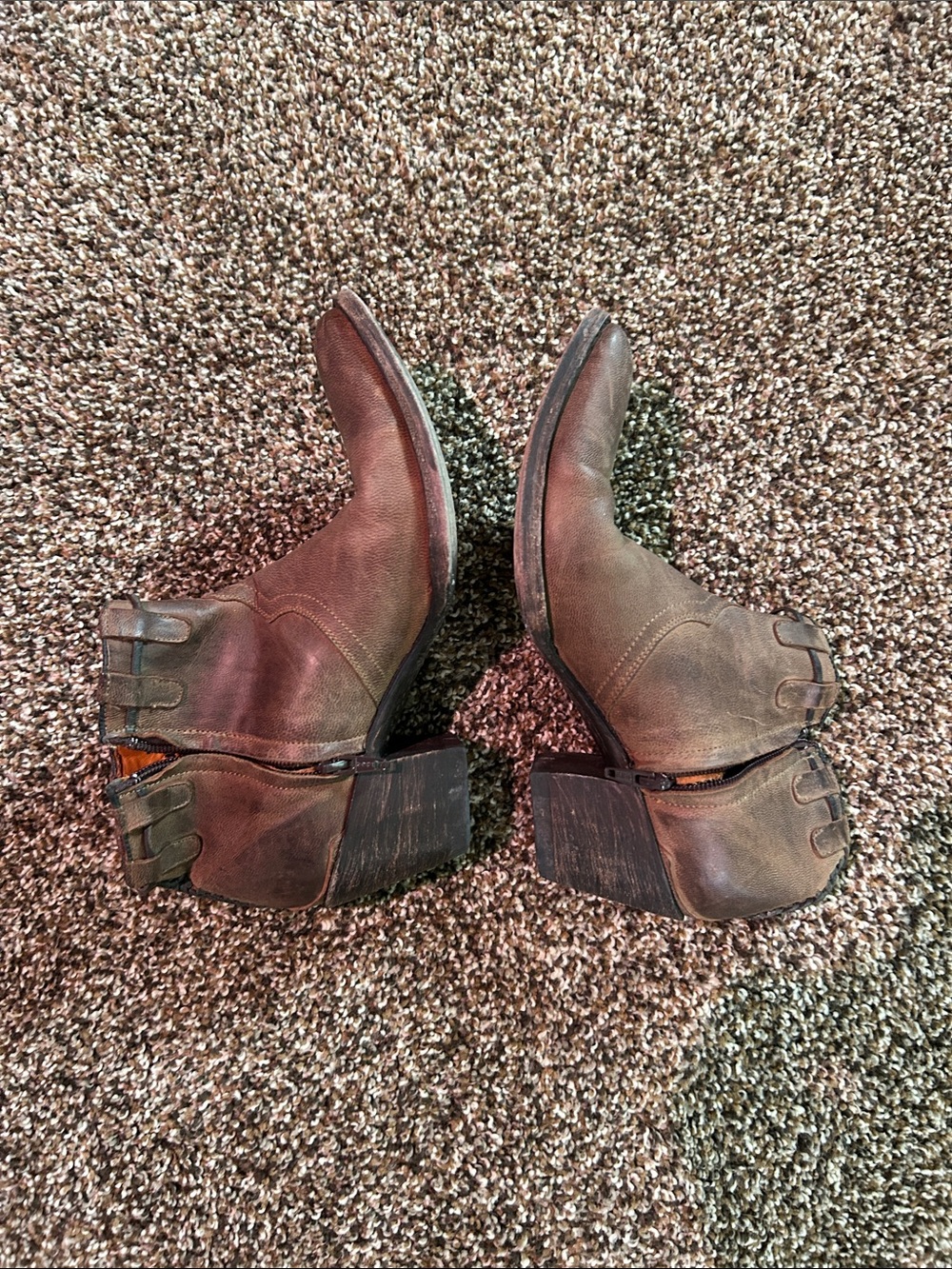 Old Gringo women
 Distressed Brown Leather Ankle Boots